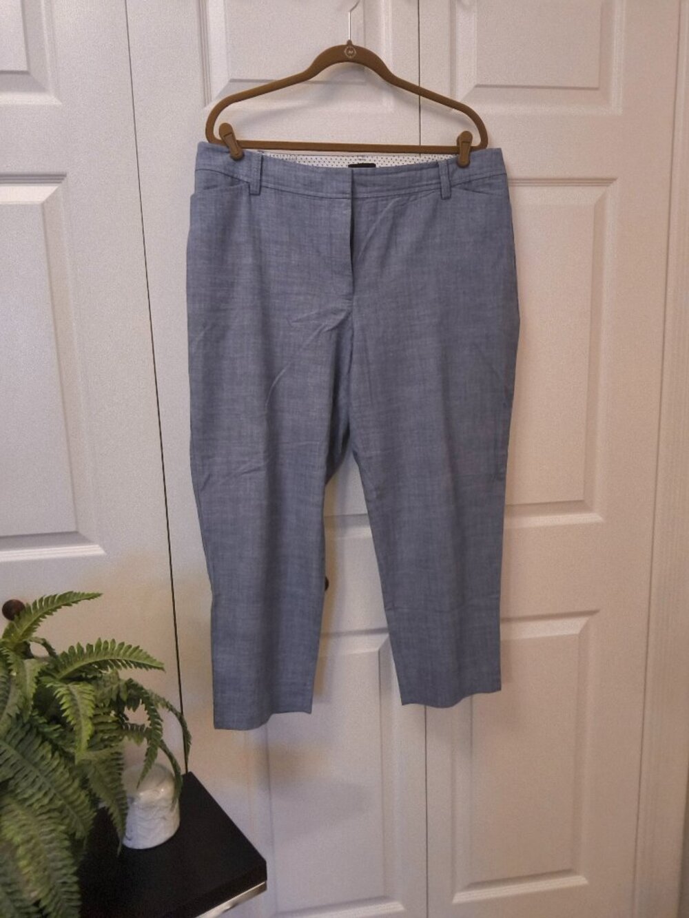 Talbots Perfect Crop pant - Chambray- size 16w